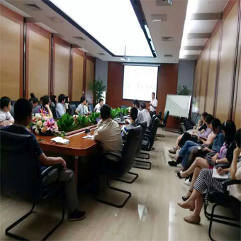黄金网站app直播在线观看下载受約上市企業和而泰公司技術(shù)交流培訓 你也來約嗎? 黄金网站app直播在线观看下载受約上市企業(yè)和而泰公司技術交流培訓 你也來約嗎?